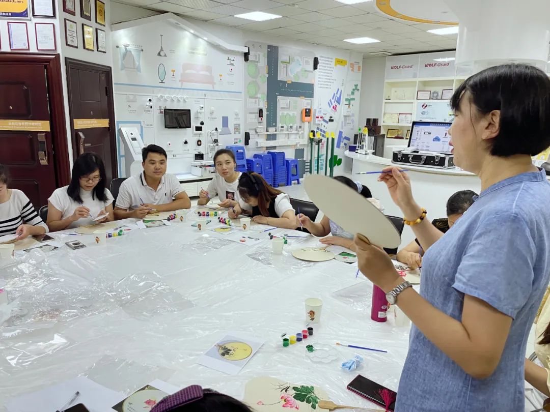 驰通达集团 驰通达集团